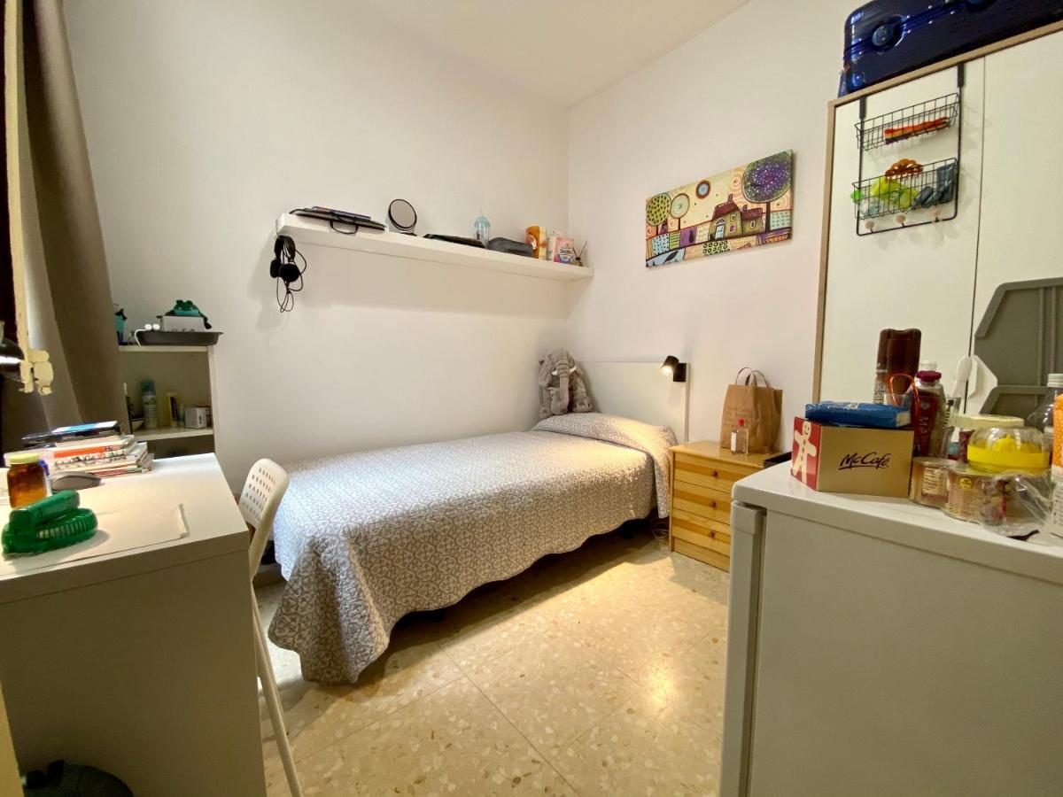 Barcelona Housing Recommend For Students Ngoại thất bức ảnh