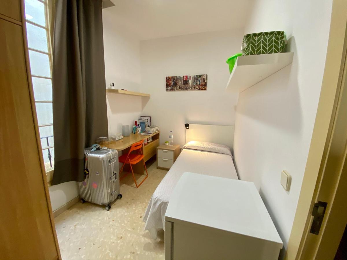 Barcelona Housing Recommend For Students Ngoại thất bức ảnh